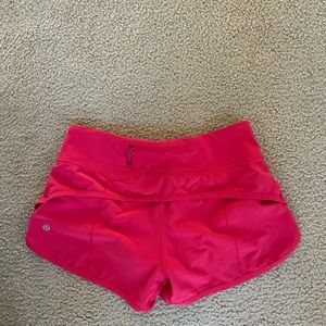 Size 4 lululemon shorts